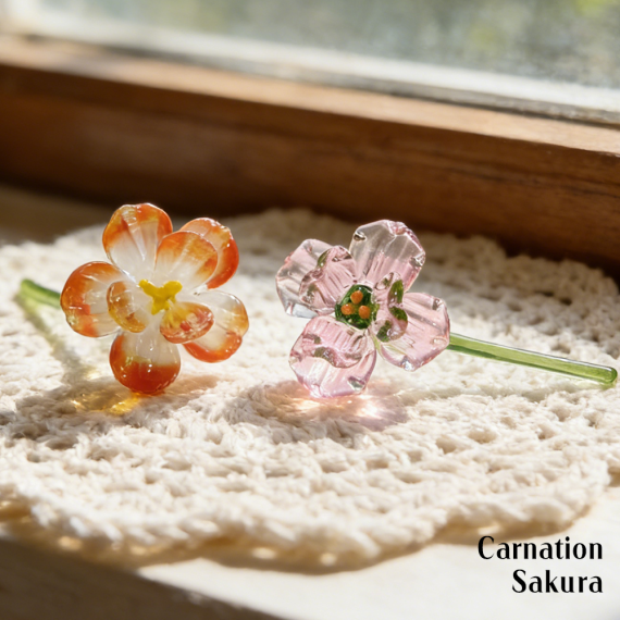 Personalized Glass Birth Flower, Hand Blown Birth Flower Bouquet, Spring Flower, Birthday Gift for Mom, Mother's Day Gift, Home Decor